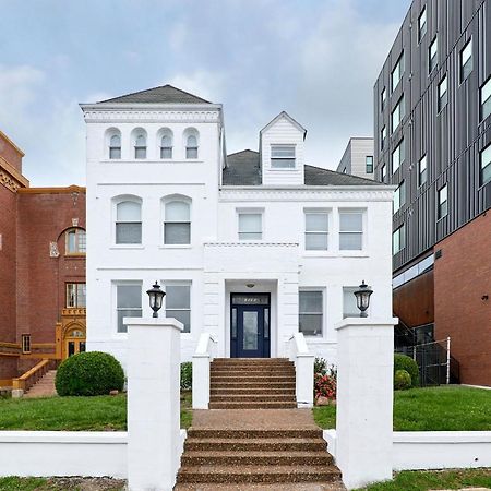 White House At Grand Central Tower Grove المظهر الخارجي الصورة