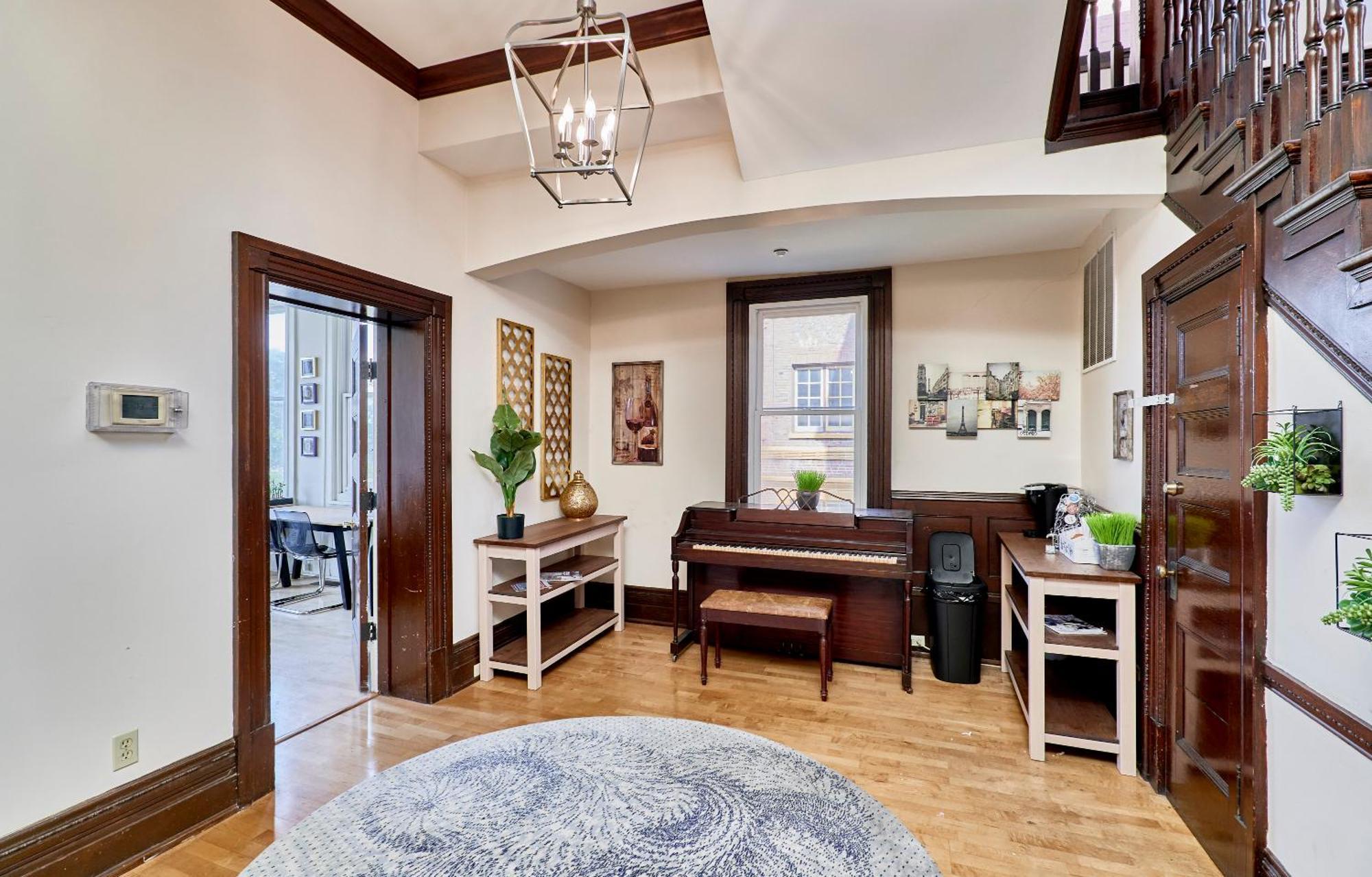 White House At Grand Central Tower Grove المظهر الخارجي الصورة